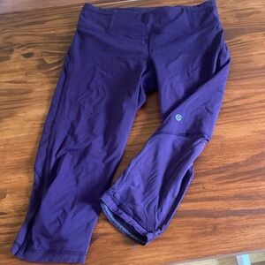 Lululemon leggings size 8